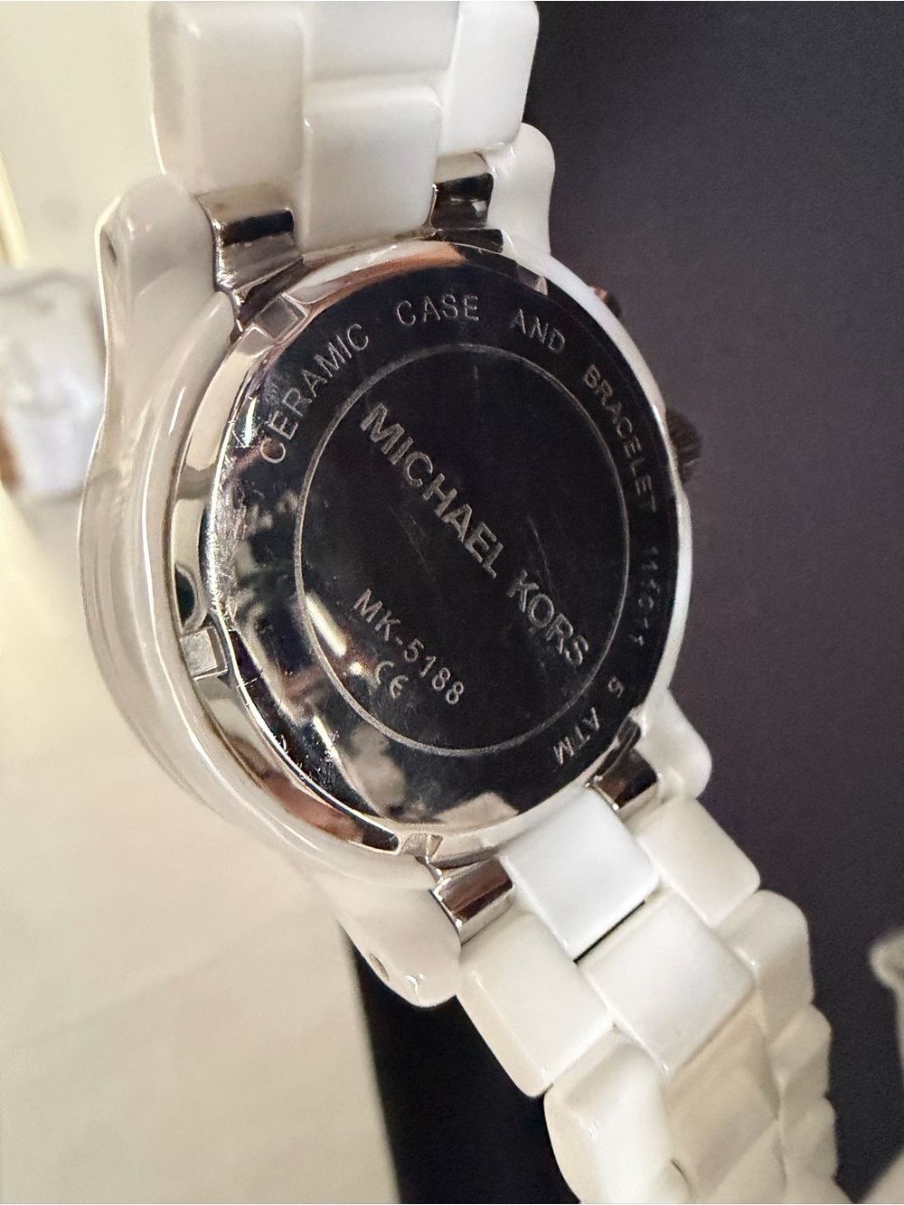 Michael Kors MK5188 Ladies White Ceramic Watch Silver Swarovski Crystals Bezel - Picture 5 of 13